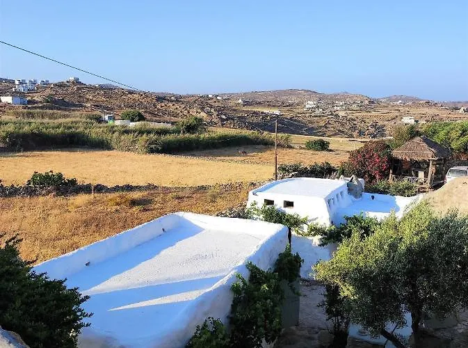 Pyrgi Artemis Place * 수퍼 파라다이스 비치