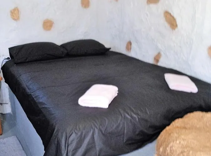 Pyrgi Artemis Place 수퍼 파라다이스 비치