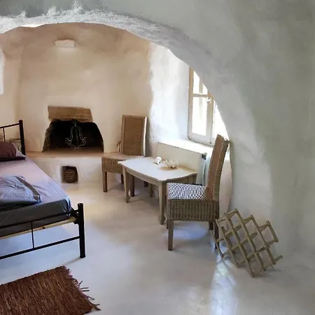 Pyrgi Artemis Place Apartmán *