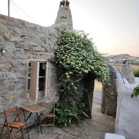 Pyrgi Artemis Place Super Paradise Beach (Mykonos)