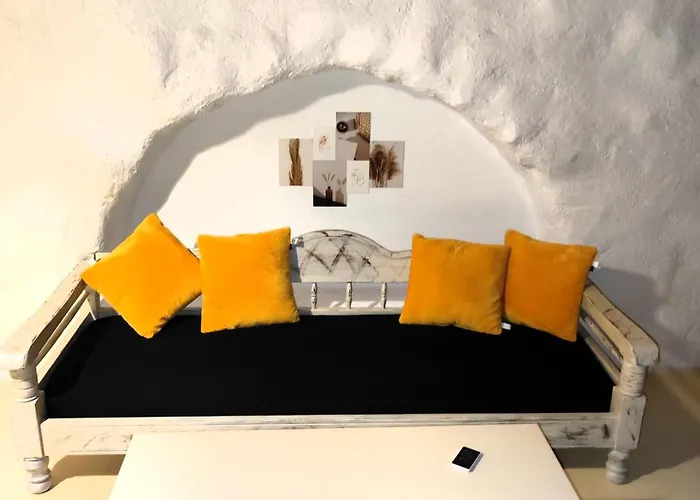 Pyrgi Artemis Place * Super Paradise Beach (Mykonos)