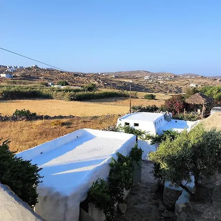 Pyrgi Artemis Place * Super Paradise Beach (Mykonos)